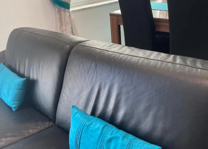 Apartment Side Seaview 3bedrooms Steps From Promenade And Ferry Sliema