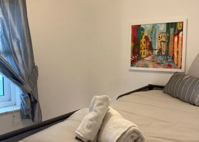 Apartament Side Seaview 3bedrooms Steps From Promenade And Ferry Sliema